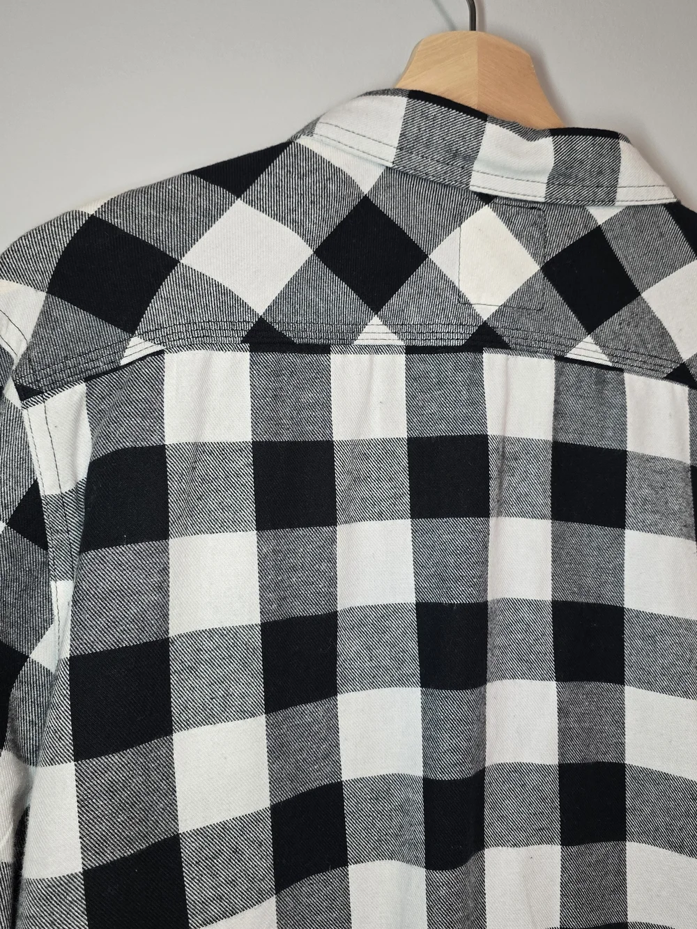 Levi's Black & White Plaid Button-Front Shirt